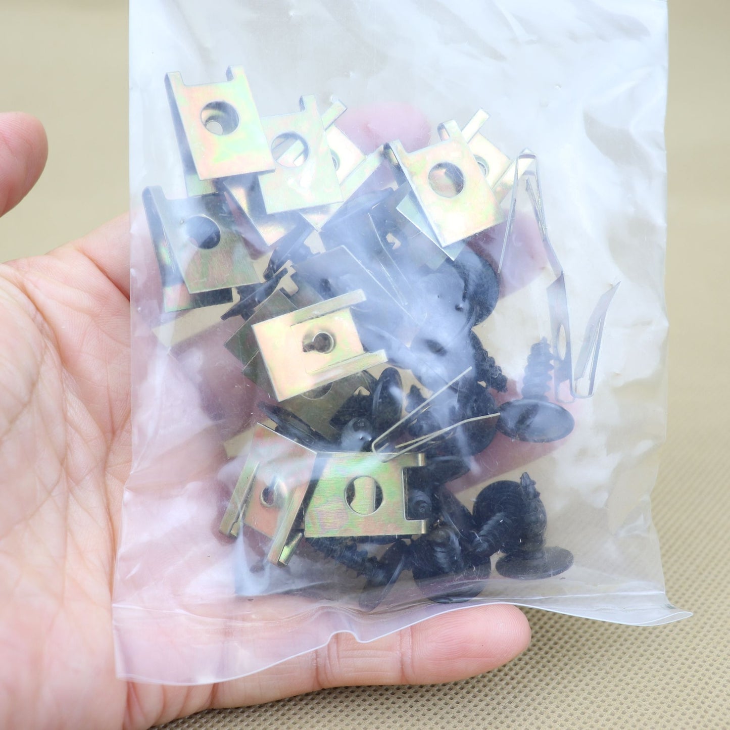 40 (20ea) splash guard screws for Audi fender liner bumper covers N90974701