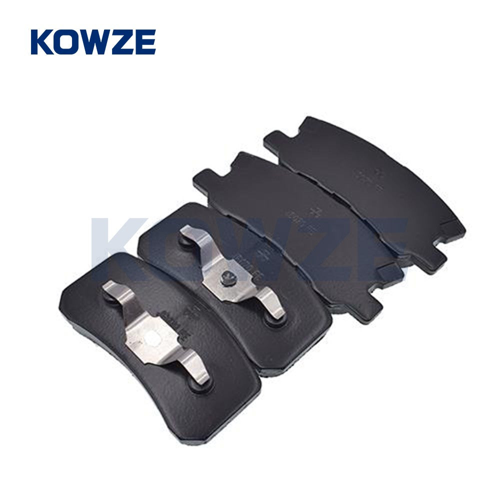 Rear Brake Pad Set Fit for Mitsubishi Pajero Montero V65 V68 V73 V75 V77 2000-2006 Q