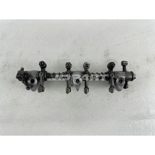 D722 Rocker Arm Assy 15861-14264+15841-14036 Suitable for diesel engine parts
