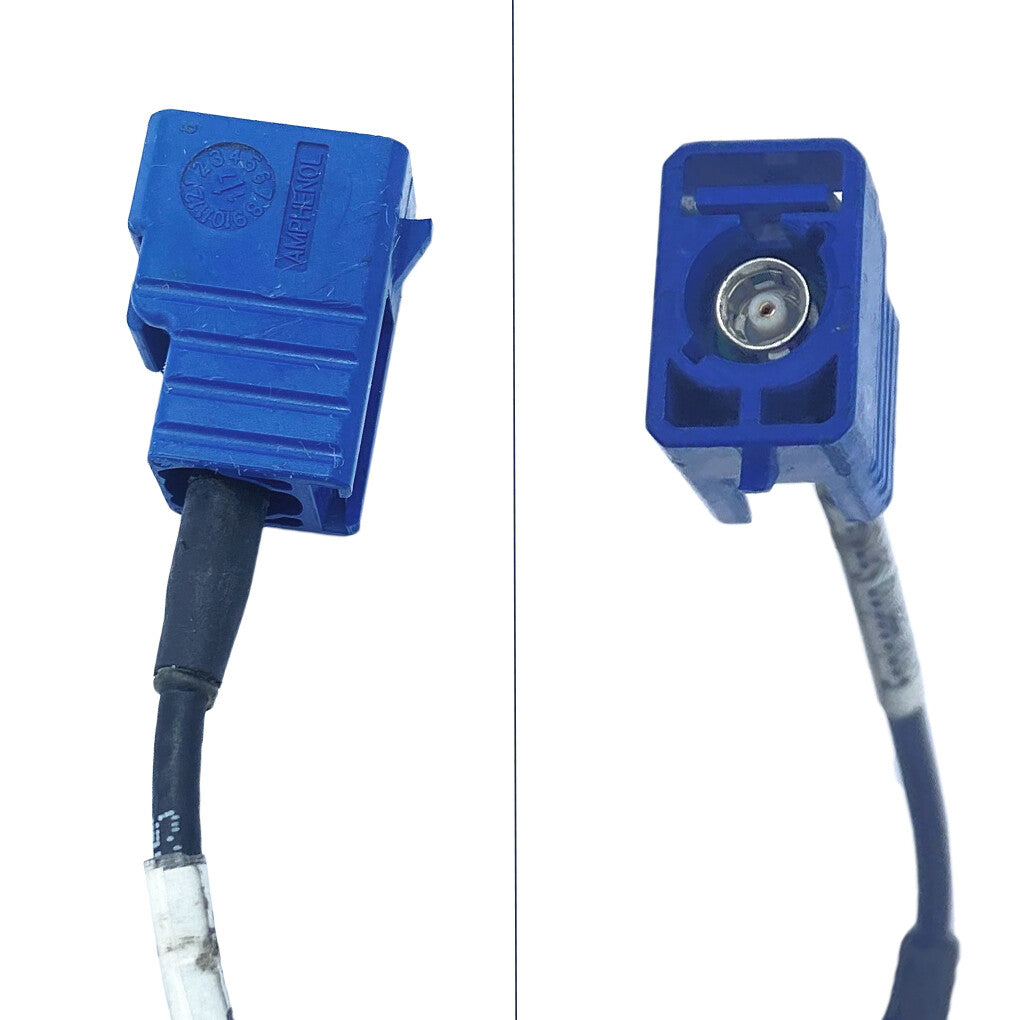 New forward-facing driver information camera 85599370- n