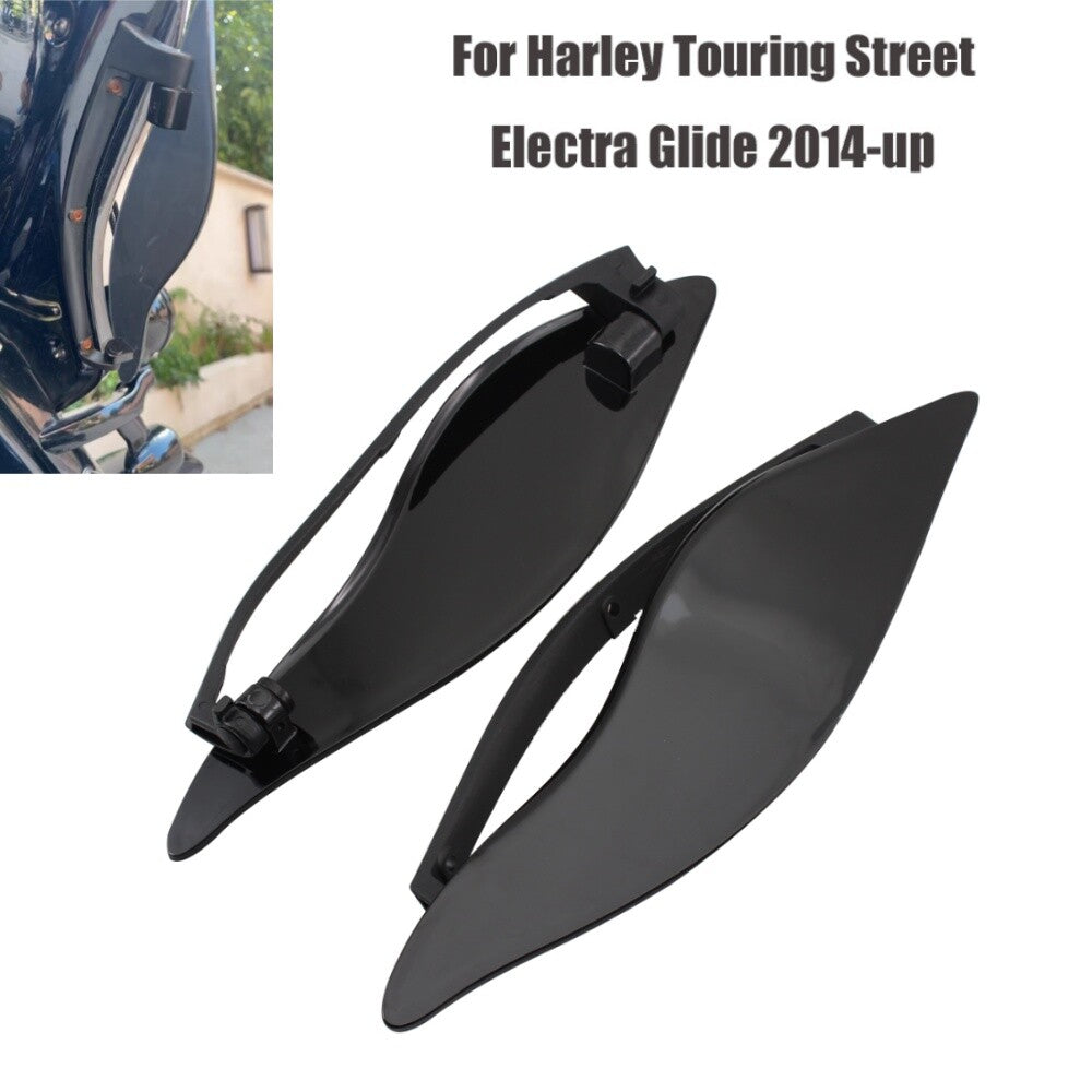 Black side fairing windshield air deflectors suitable for Harley tourist street tri-gliding. n