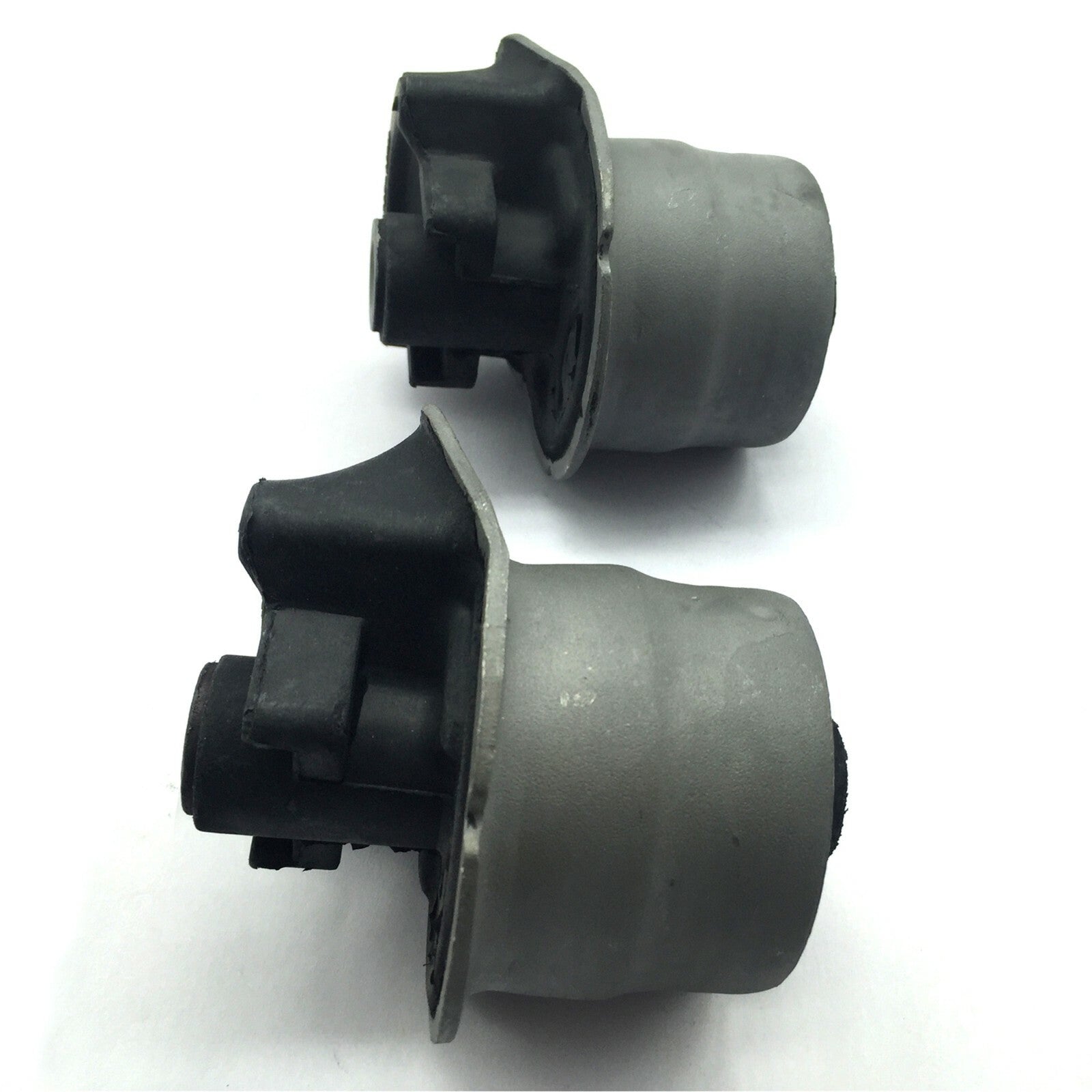 4872512570 2-piece rear cross member bushings L/R for 2003-2008 for Corolla Matrix n