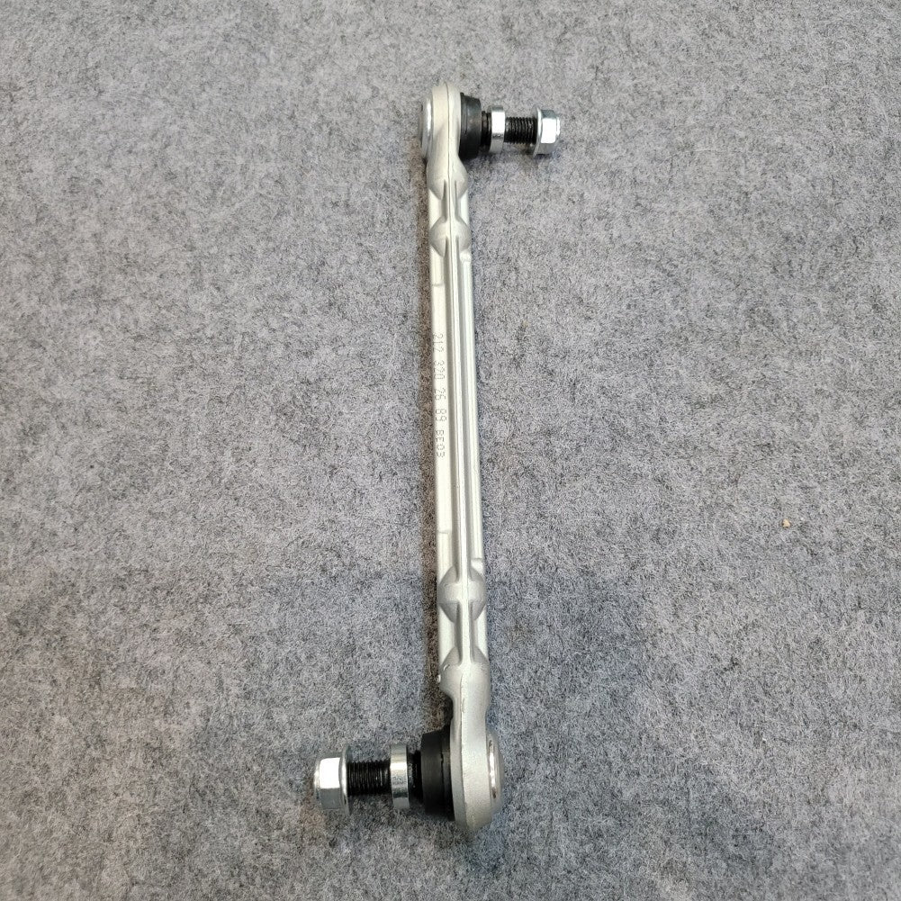 Stabilizer bar links are suitable for Mercedes-Benz W212, E250, E300, E350, E400, and E550. Q