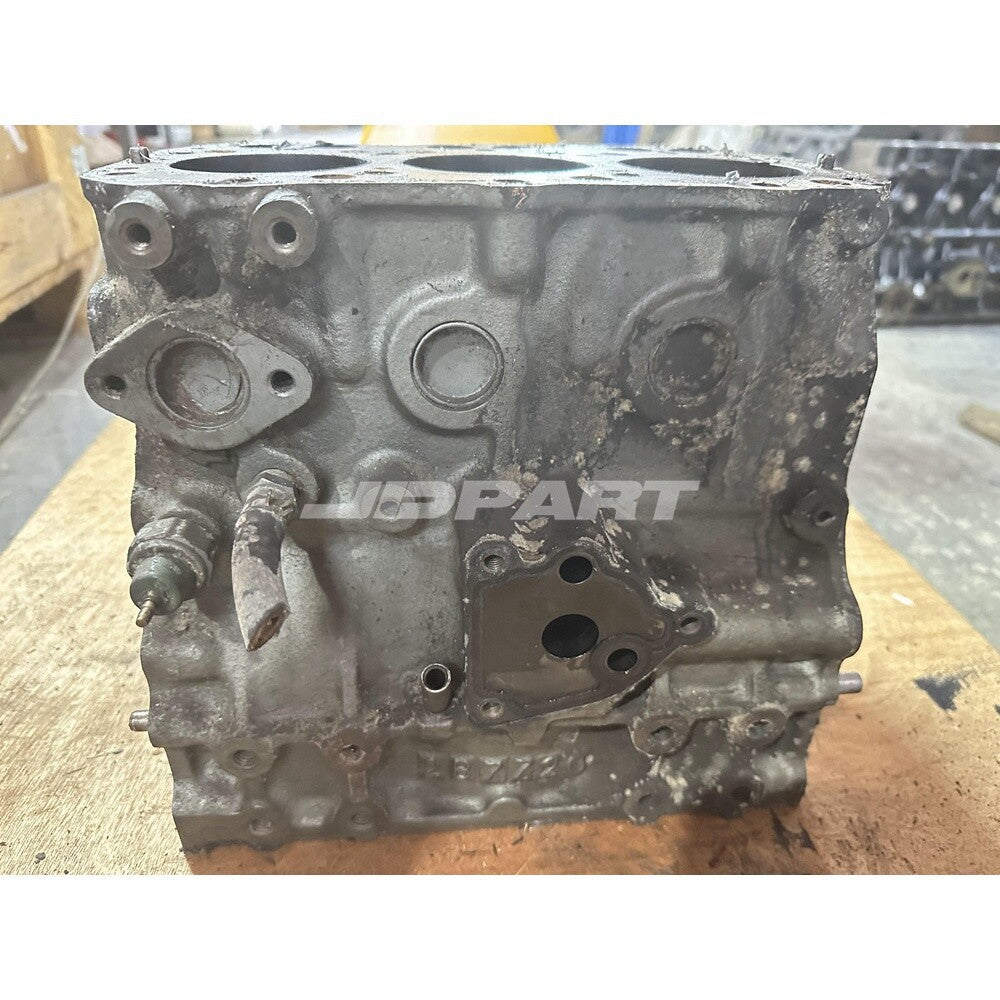 3TNA68 cylinder block 719600-01562 is suitable for diesel engine parts.