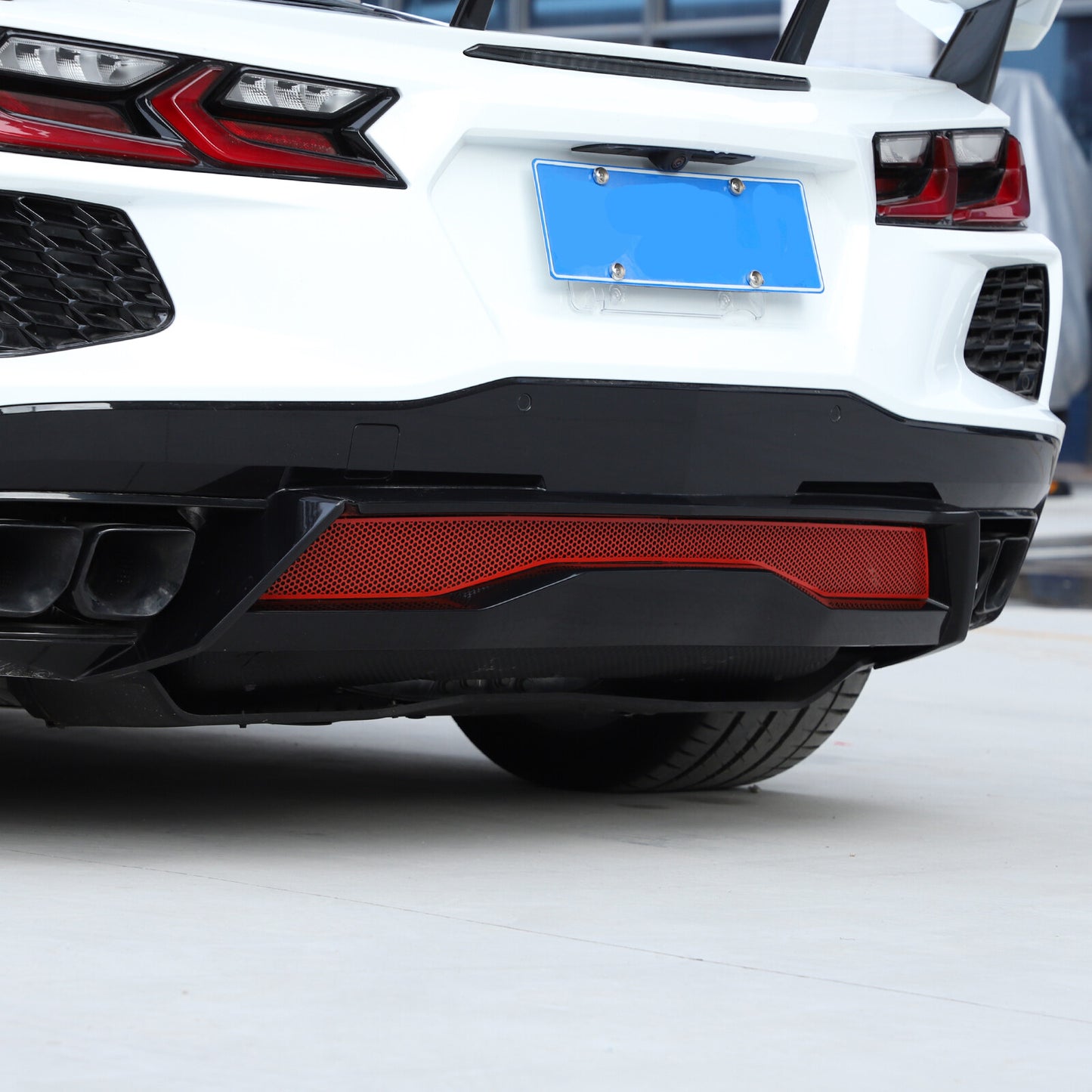Stainless steel lower rear screen protector with mesh panel suitable for Corvette C8 2020-24 n
