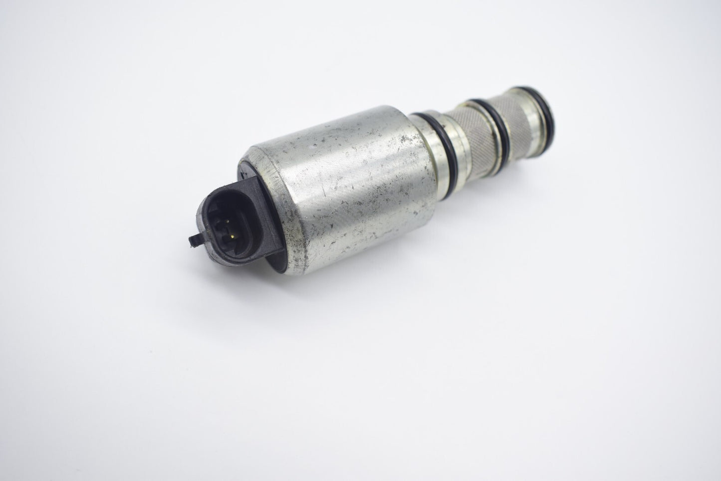 Solenoid valve control valve suitable for John 16523-5141 RE211156- n