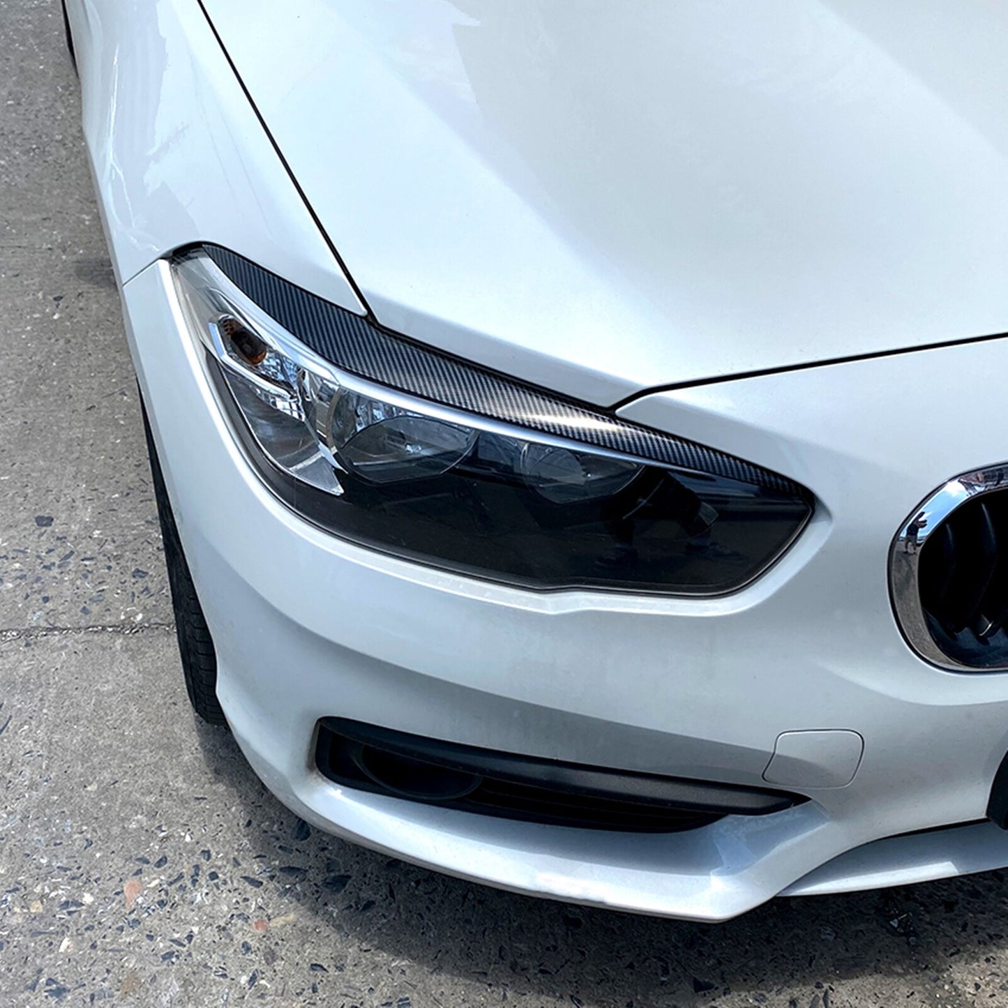 2. Headlight eyebrow trim covers suitable for 15-18 F20, F21, 1 , 118i, and 120i. n