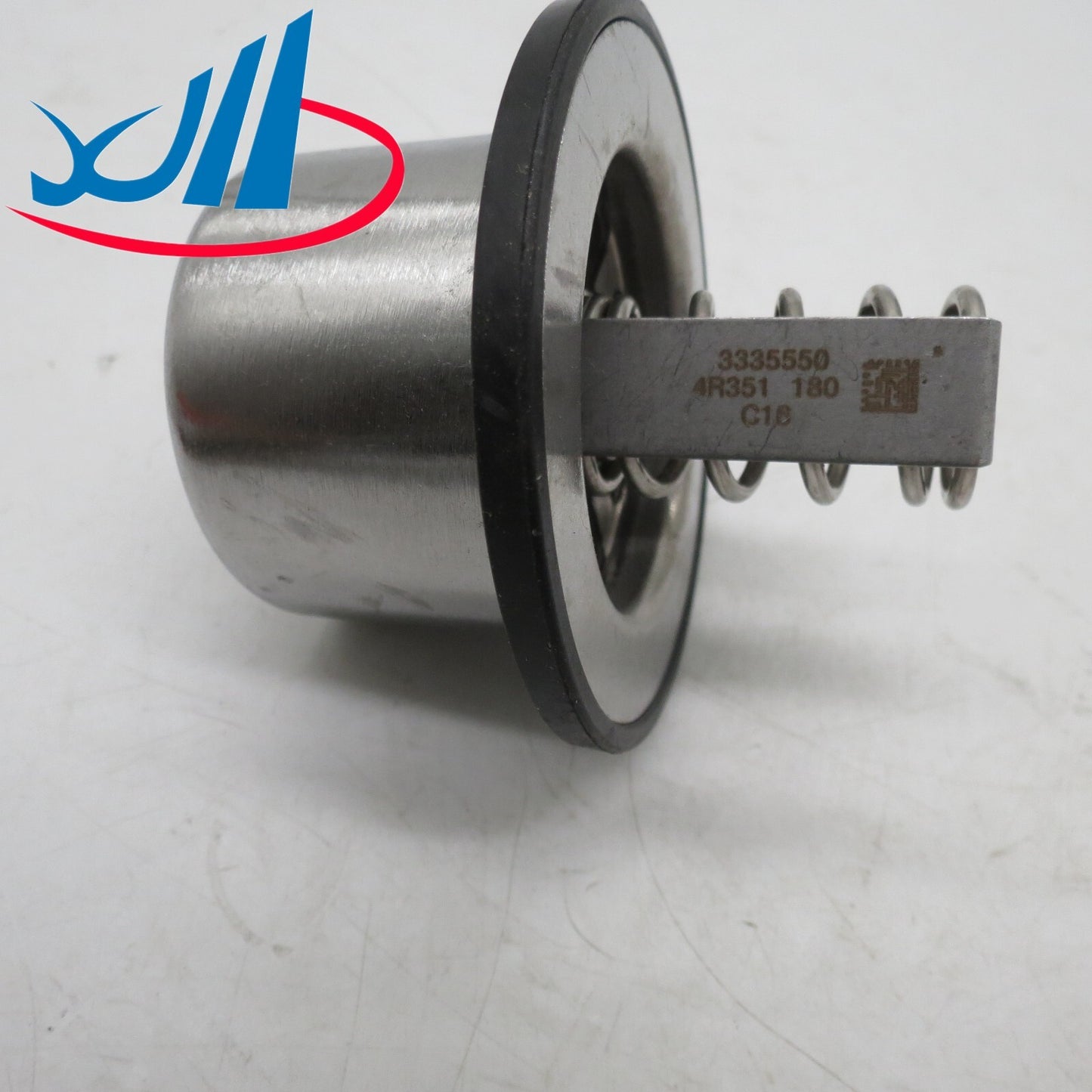 new thermostat and gaskets, 82 C/180 F, suitable for N/H tractors TC30, TC33D, TC33DA D