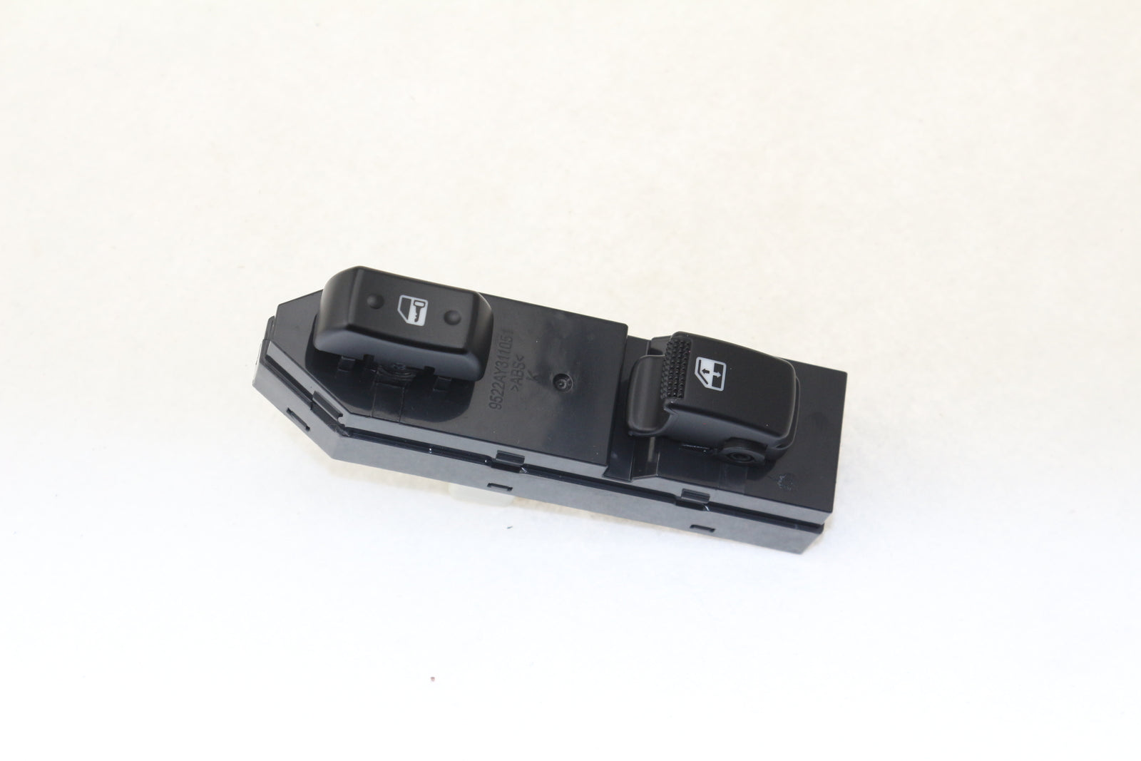 Car Electric Power Window Switch 93575-2E100 for Hyundai for Tucson 2005-2010