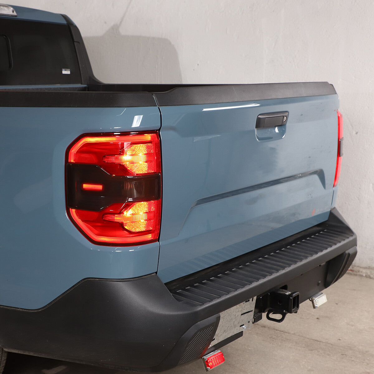 Applicable to 07-21 for Toyota Tendera 3RD third taillight cover smoked exterior