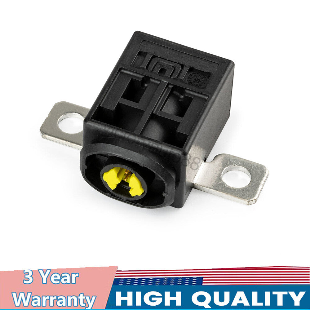One pack of fuses suitable for Mercedes-Benz , for Tesla , for Volkswagen , and for Audi vehicles (N000000006967) that disconnect battery in collisions.