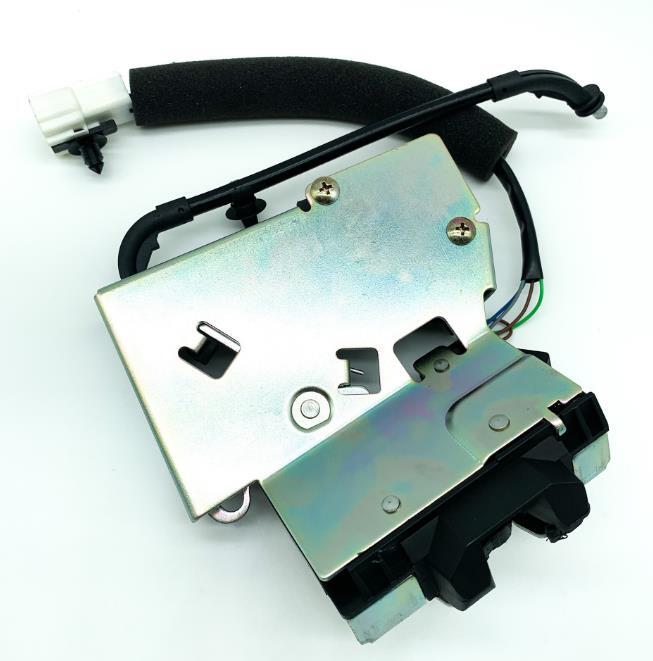 Trunk Latch Lid Lock Actuator Motor 2S71F43102AD for 01-07 for Ford Mondeo