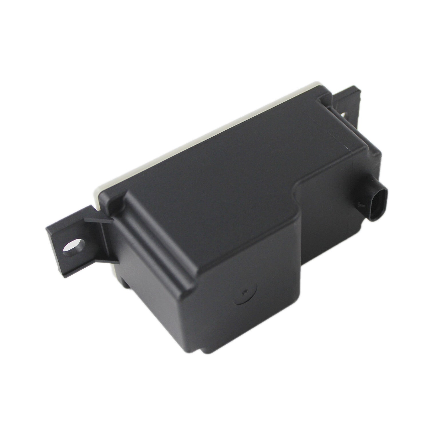 The W205 engine voltage converter module auxiliary battery is suitable for C-Class. n