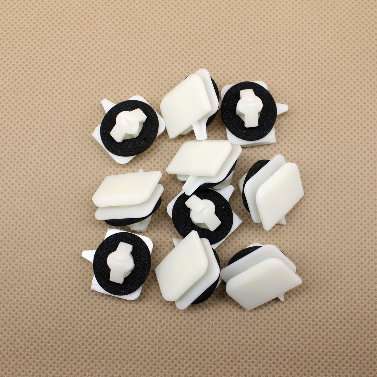 For 2005-2012  for ford  for Mustang W710528-S300 Rocker Molding Clips W/Seal X15 Mounting
