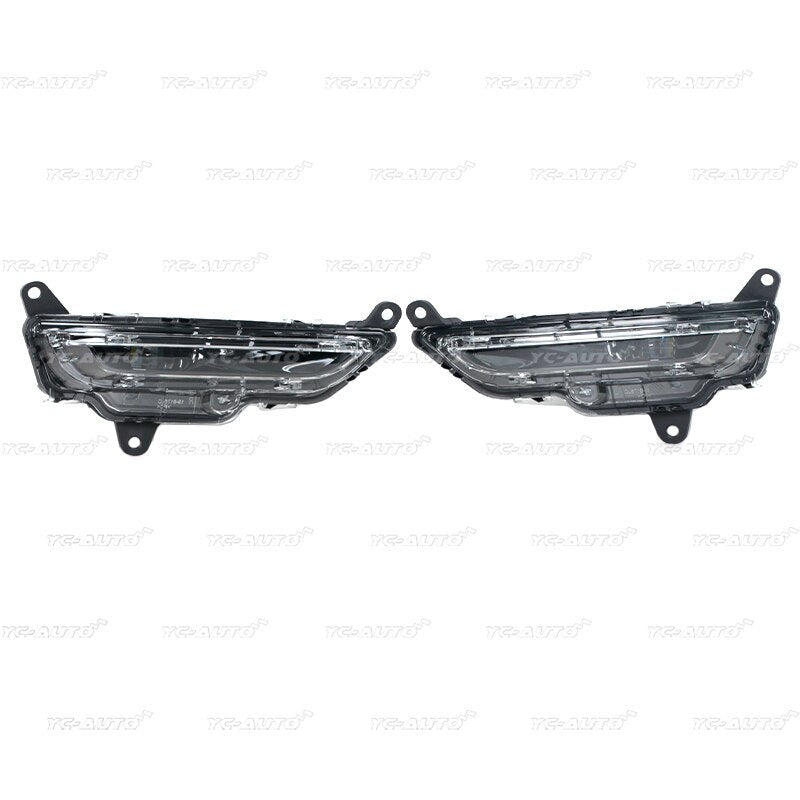 A pair of front DRL LED driving lights and fog lights are available for the 2020 for Land Rover for Range Rover Evoque.