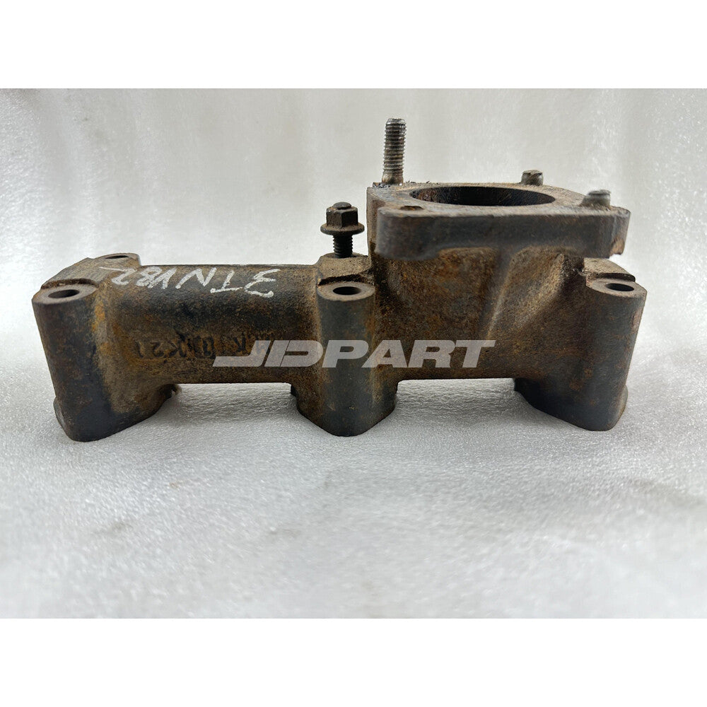 3TNV82 exhaust manifold is suitable for excavator engine parts.
