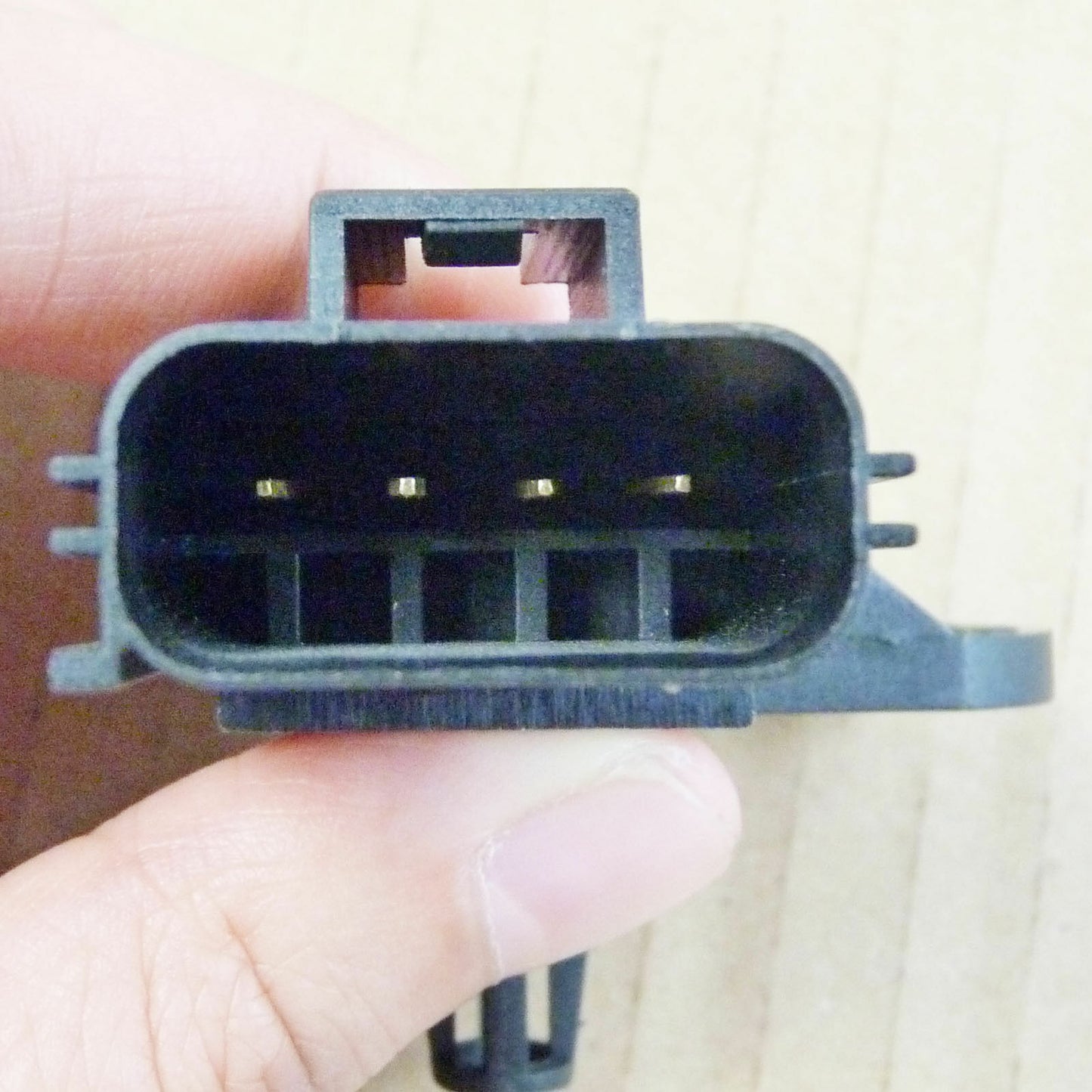 0261230027 1087424 Intake manifold pressure sensor TMAP Brand new for ESCORT- v
