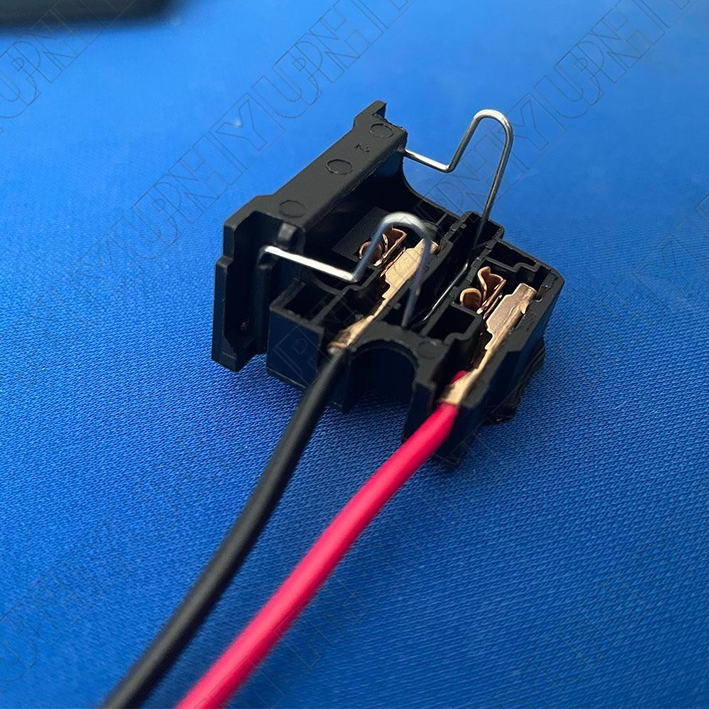 1 x Plug Lamp Socket Headlight H7 51787491 for Fiat 500 500CC Q