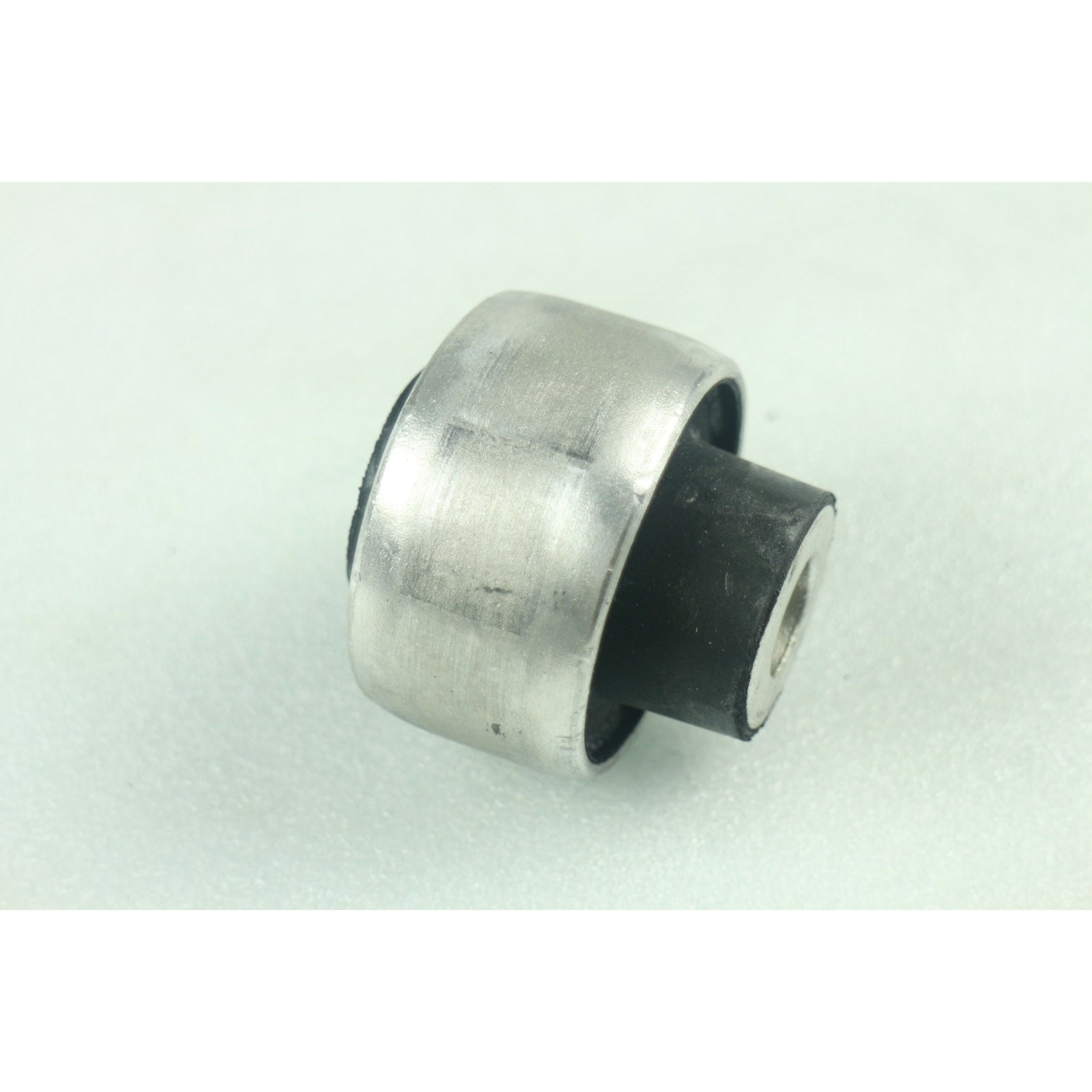 SUSPENSION CONTROL ARM ARMS FRONT REAR BUSHING BUSHING Fit for VOLVO S60 S80 V70