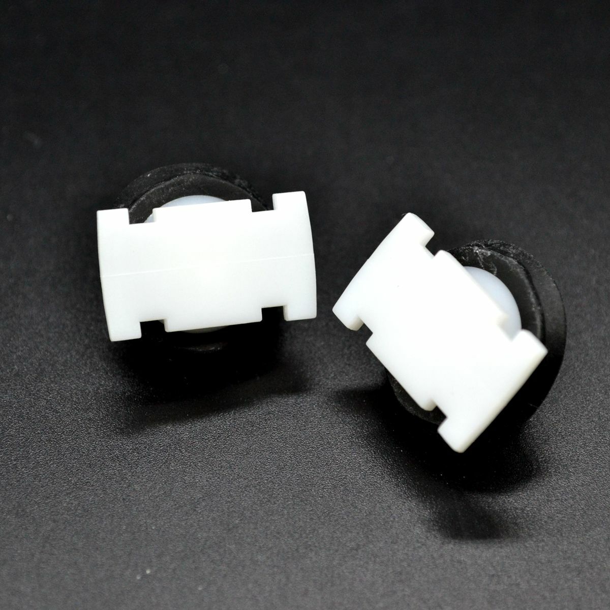 10pcs Rocker Panel Moulding Clips Trim Mountings Screws for Buick for Chevrolet