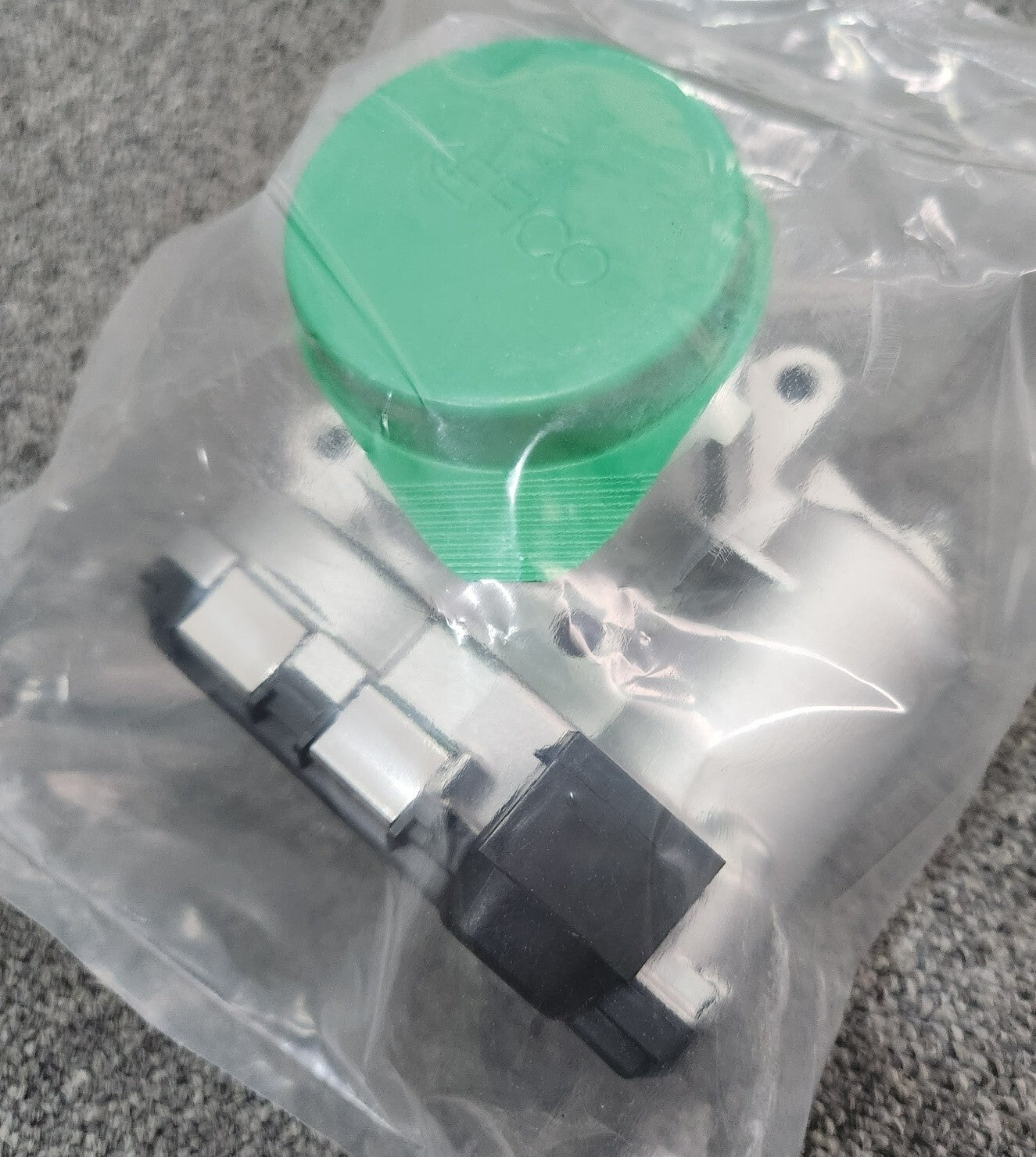 The new engine brake valve is suitable for Volvo D12 23992701 21369922 20994246 20741658 Q