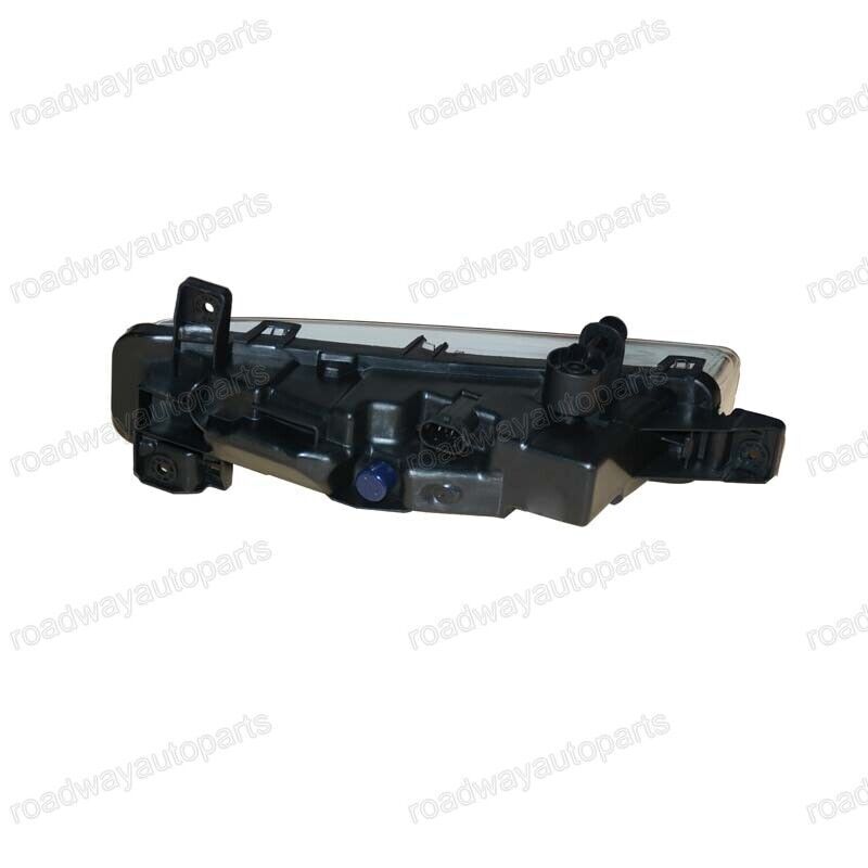 Bumper Driving Lamp LED Fog Light Right for BMW 5 Series G38 M Sport 2018-2020