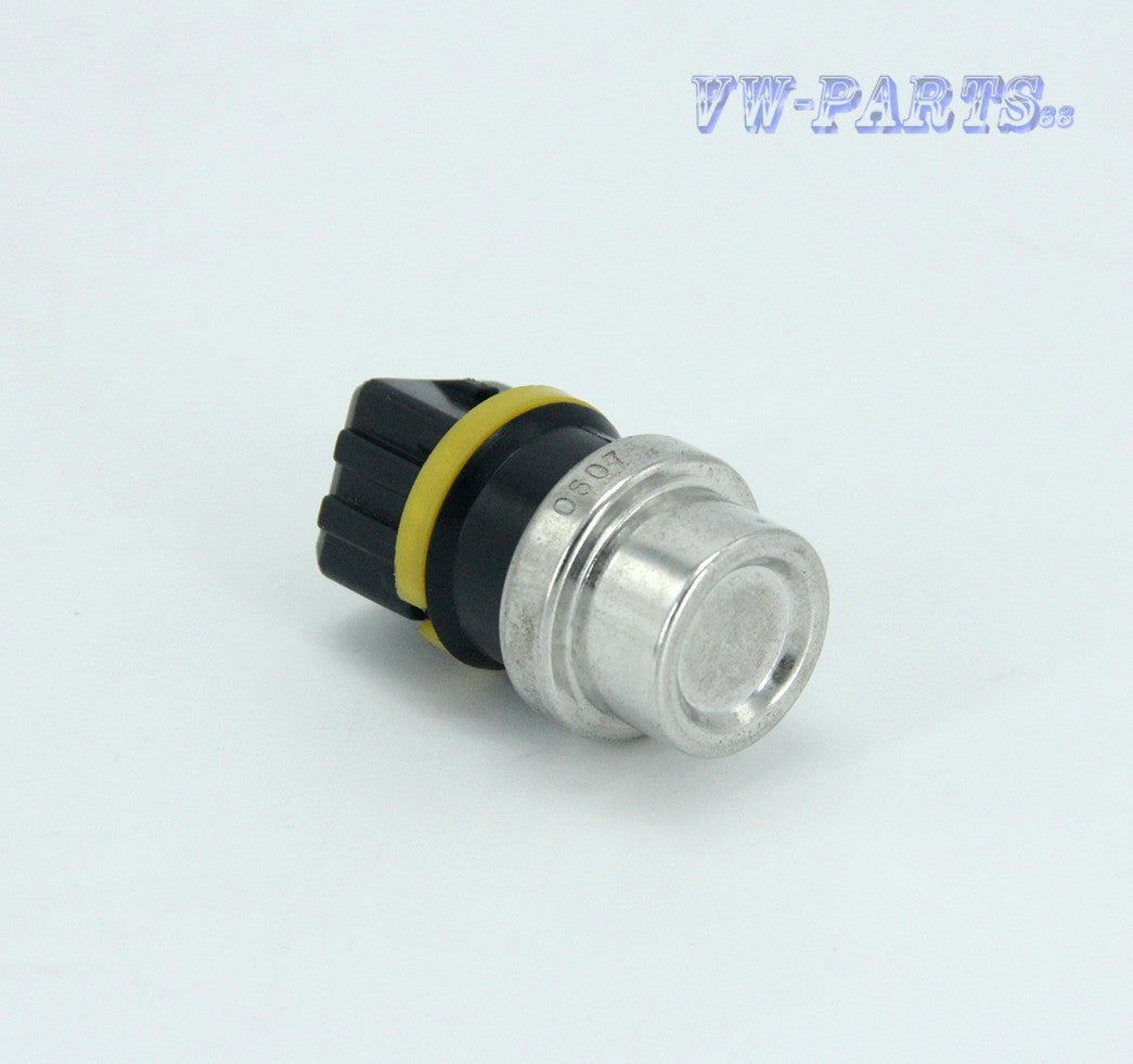 Engine Coolant Water Temperature Sensor for VW for GOLF for PASSAT for AUDI A3 4-Pin Q