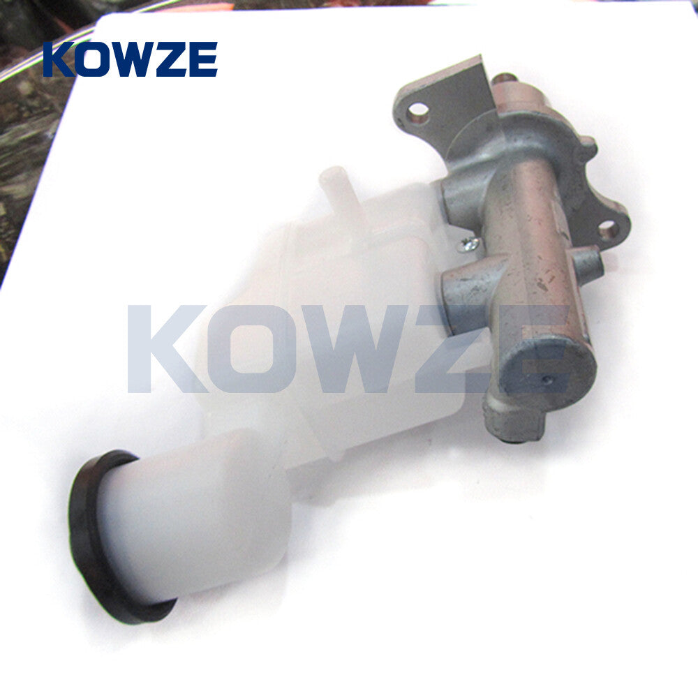 Brake Master Cylinder Fit for Toyota Hilux Fortuner KUN16 KUN26 TGN16 47201-09210 Q