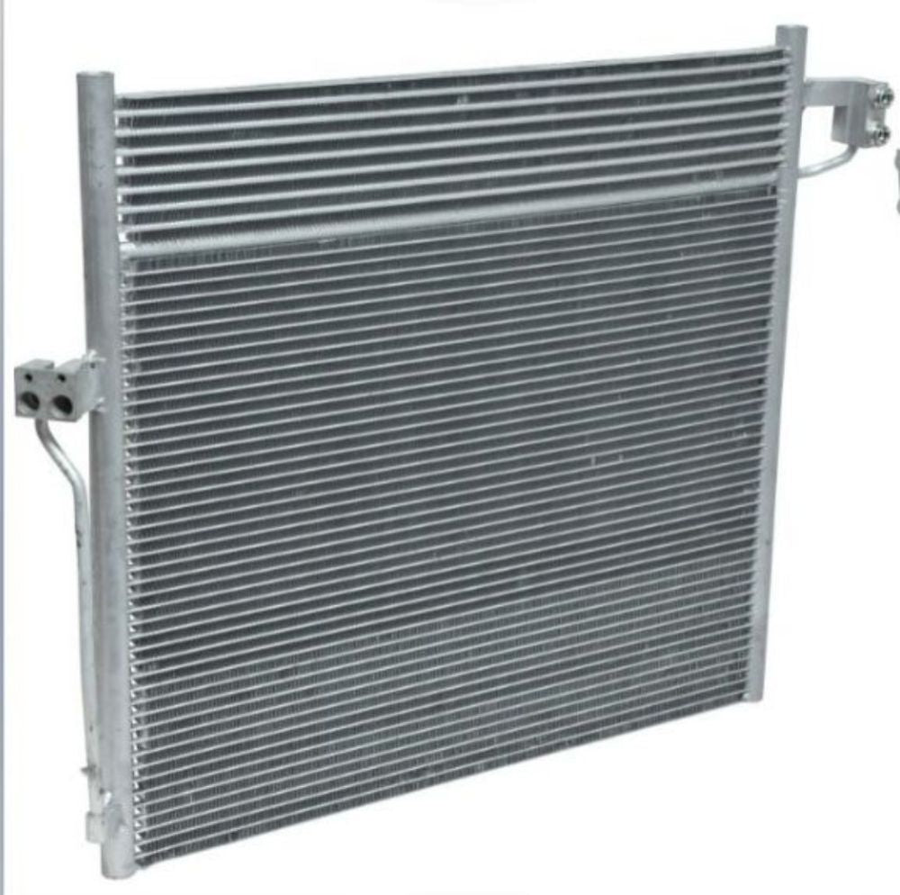 for Mercedes-Benz GL350 GL450 GL550 GLE350 A0995000002 AC Condenser Q