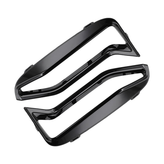 Black trim on the side grilles of the front bumper for BMW 3 Series, applicable to G20, G21, and M340i // new
