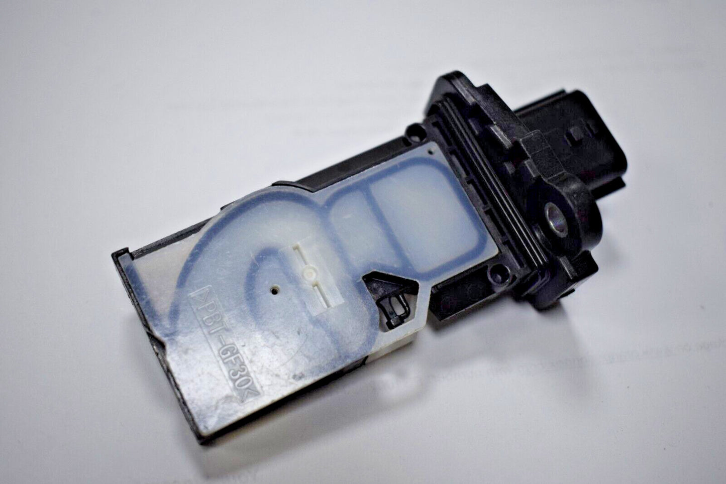 Hitachi MAF0133 Mass Air Flow Sensor - n
