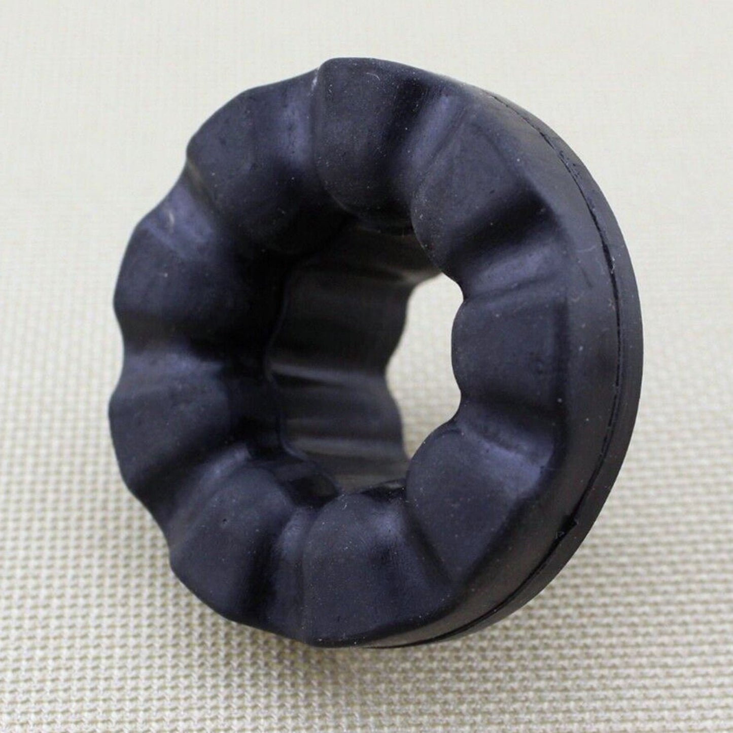1PCS for Mercedes W203 W204 W209 C230 C350 Radiator Mount Grommet 0995040212