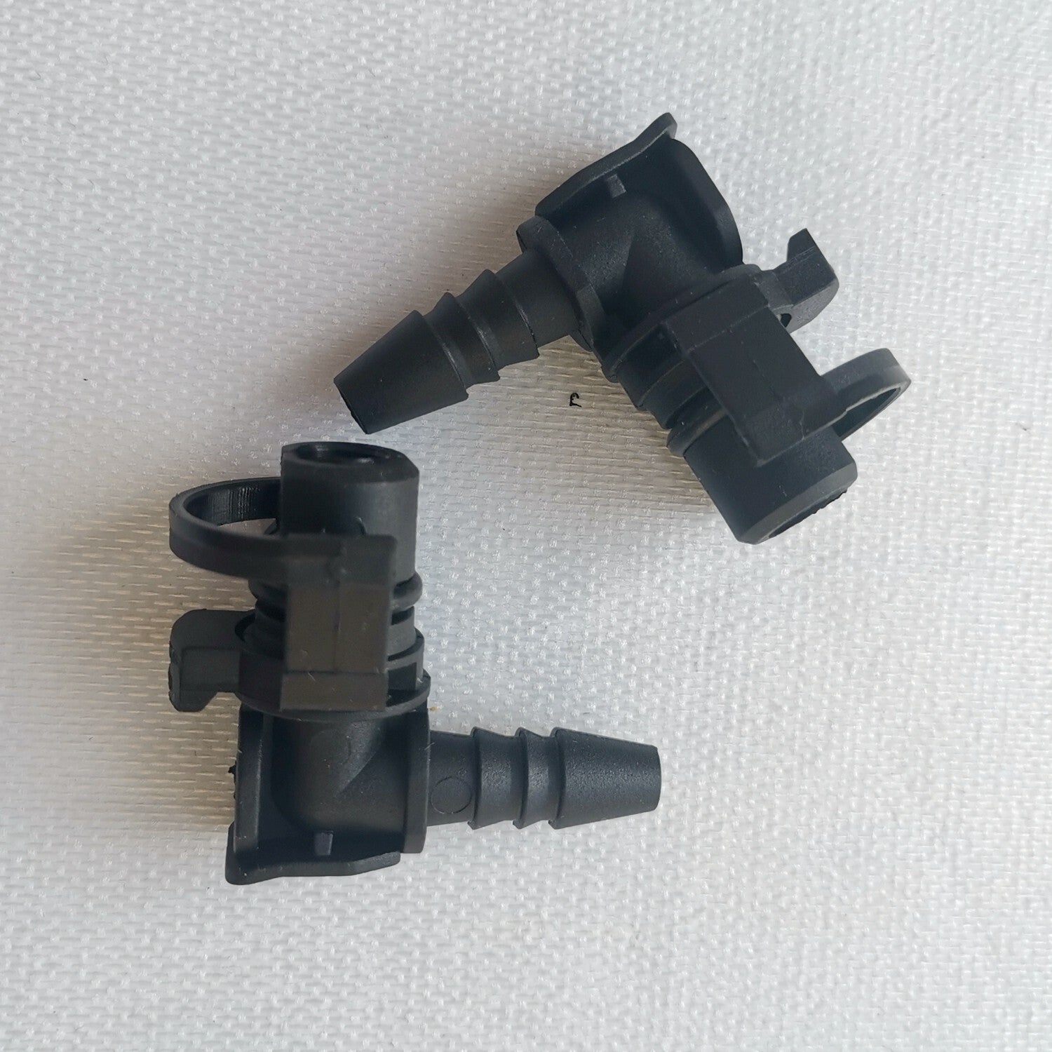 2x for CHEVY SONIC THROTTLE BODY HEATER HOSE CONNECTORS INLET 55354565