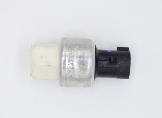 Air conditioning pressure sensor 52457853- n