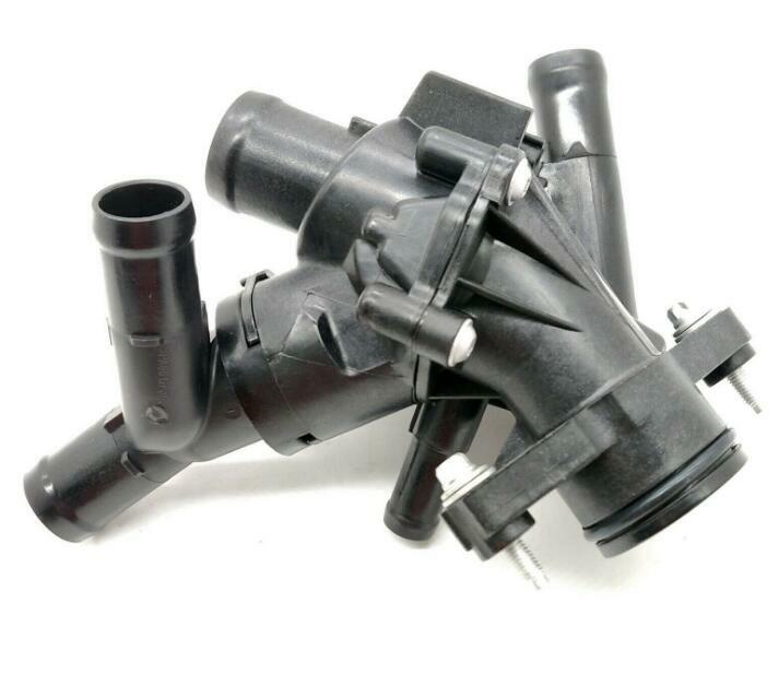 Engine coolant thermostat with housing suitable for Mercedes CLA250, GLA250, CLA45, GLA45 AMG. n