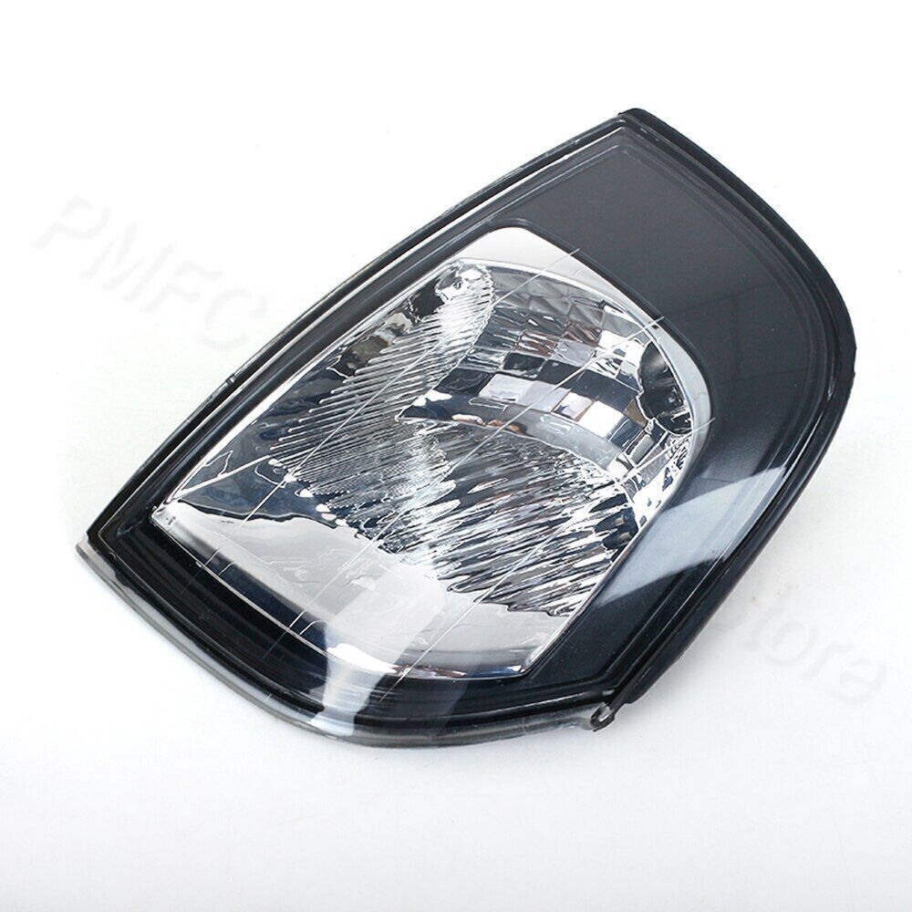 Left and right front corner turn signals applicable to for Volvo S80 1999 - 2006 (without bulbs)