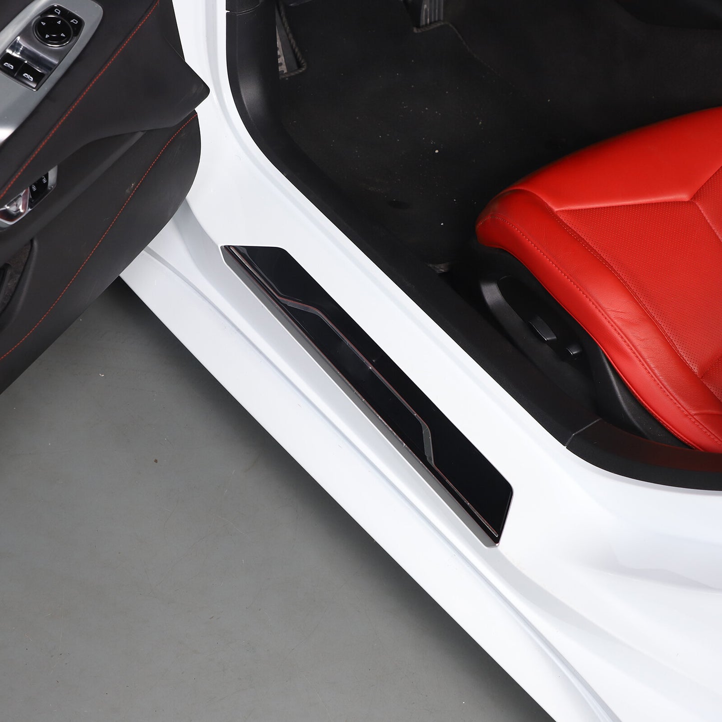 Door panel wear and window sill protection sleeve, black, suitable for Corvette C8 2020-2024. n