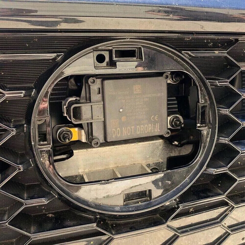 Front cruise distance radar sensor 28438-5FA2A is suitable for Altima Rogue 2017-2021. v
