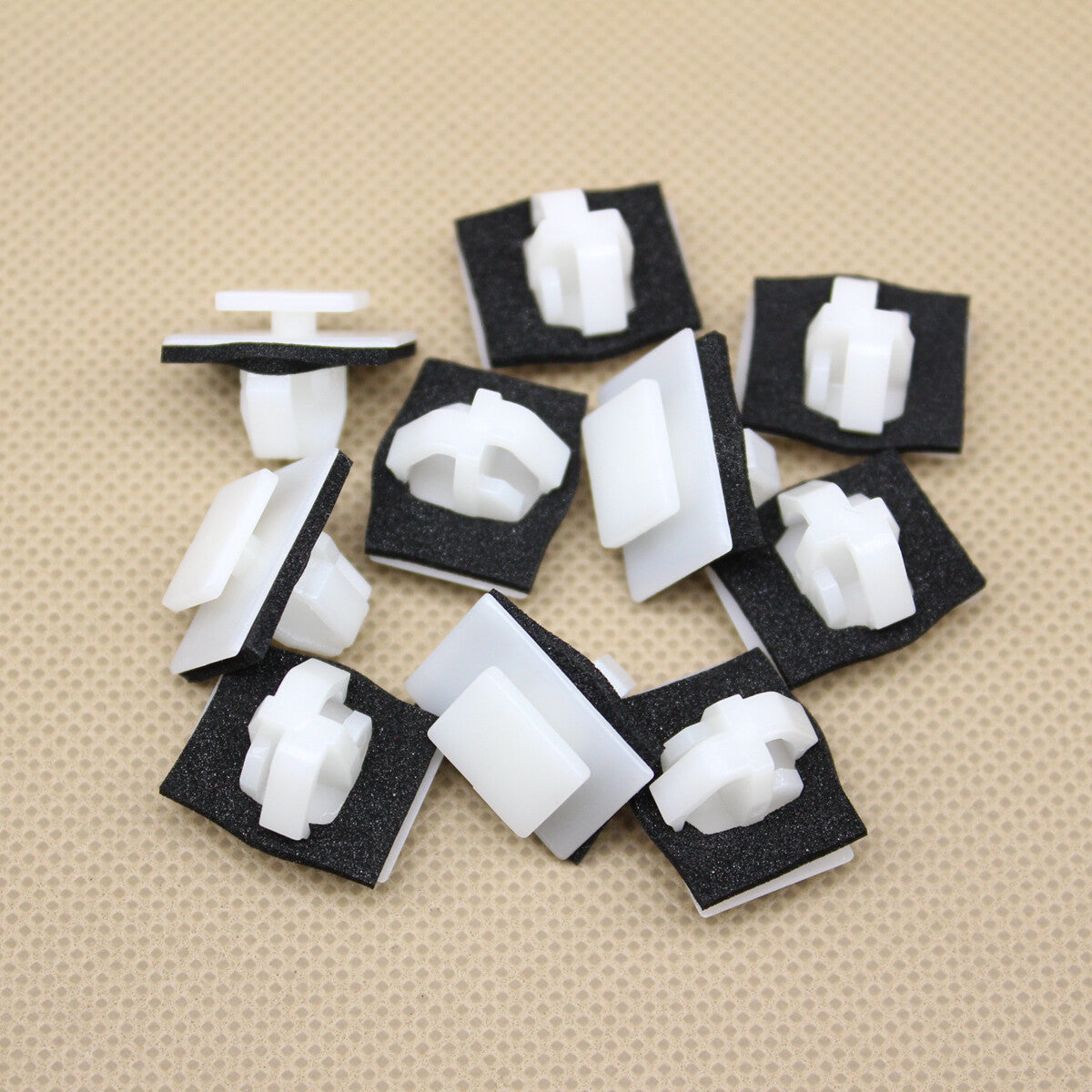 10x Body Side Moulding Clip With Sealer for Hyundai for Kia 87756-2E000 White Nylon