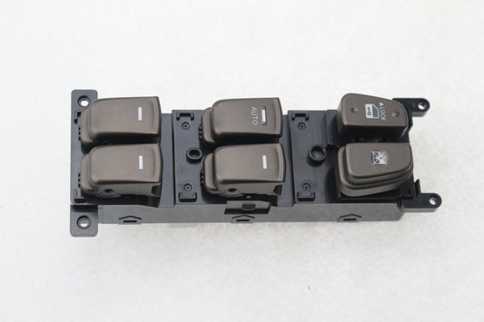 Left Front Power Window Master Switch 93570-3K600 for Hyundai Sonata 2008-2010