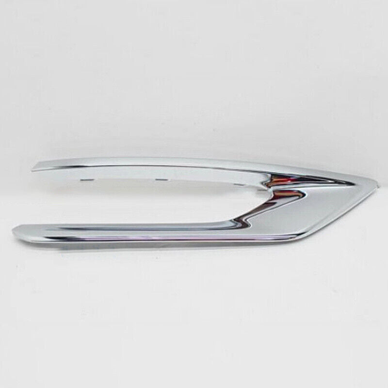 Right Side ABS Chrome Front Bumper Fog Lamp Strip Trim for Volvo XC90 2020-2023