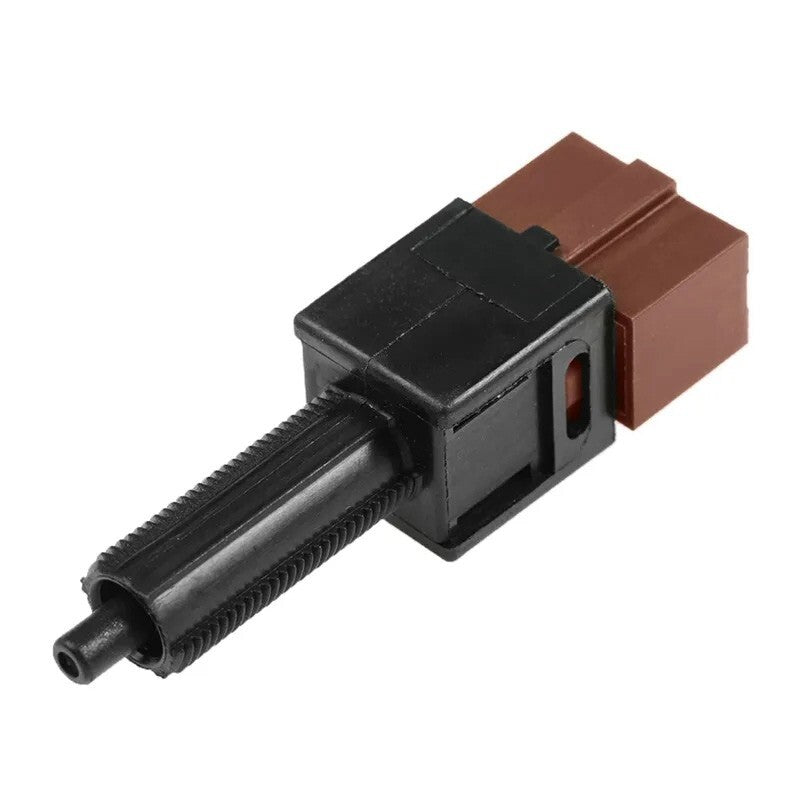 82 C Thermostat 3800884 is suitable for B3.3 4B3.3 engines. C