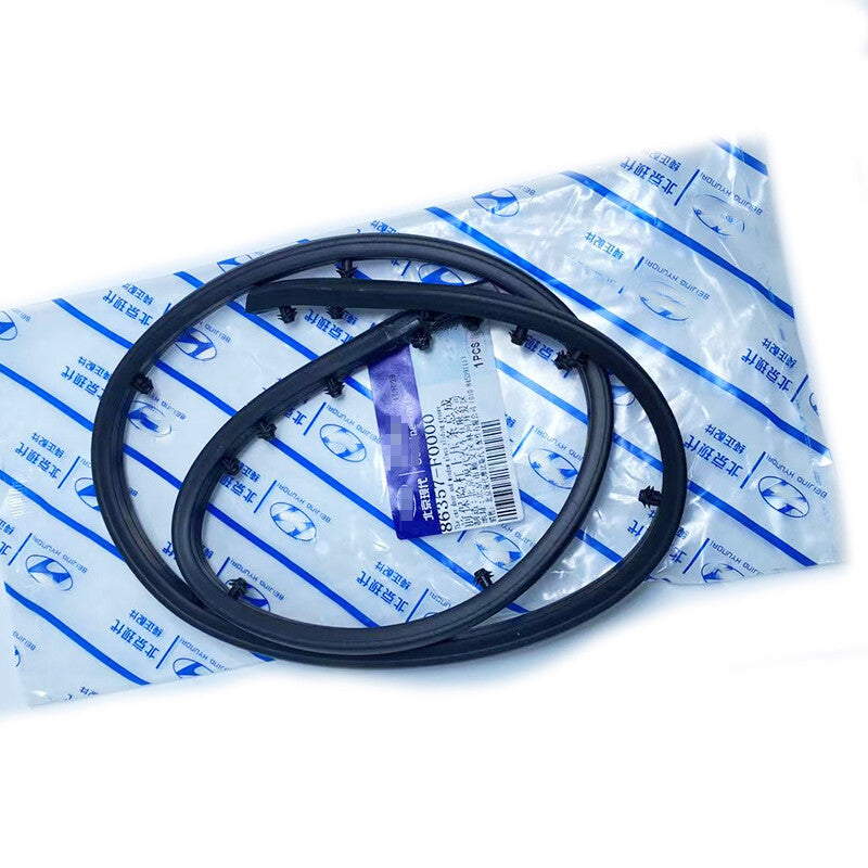 Suitable for Elantra Sedan 2017-2018 range hoods, rubber sealing strip decorative seal 86357-F2000