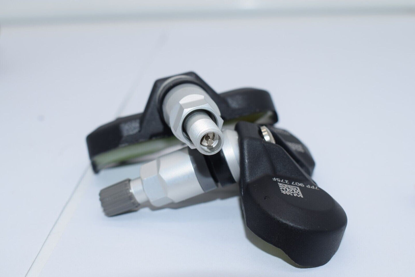 4-pack of Tire Pressure Sensors (TPMS) 7PP907275F, suitable for Audi A4, S4, Q7, R8, RS4, RS7 (2002-2018). n