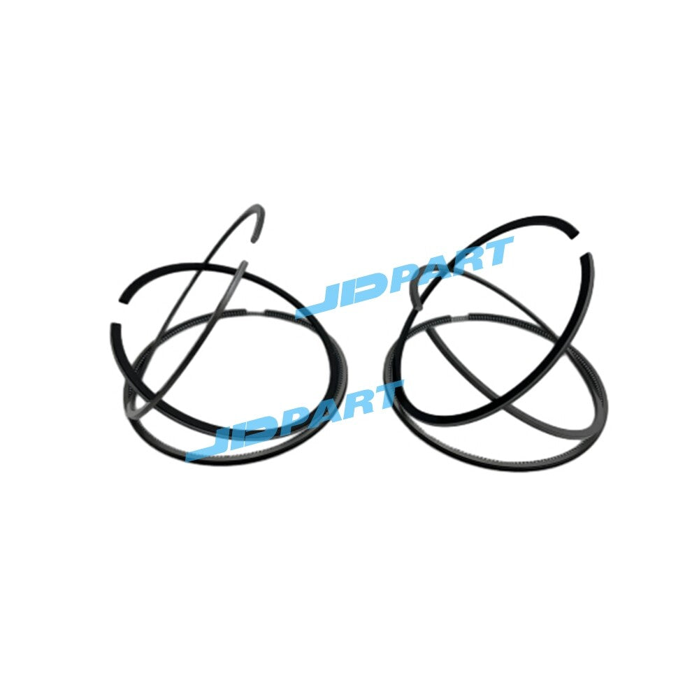 Premium 2-piece Z482 piston ring set, 67mm, for engines.