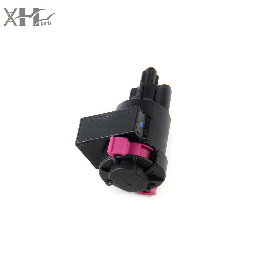 New stop brake light switch suitable for VW Phaeton and for Audi for A4 4F09459B Q