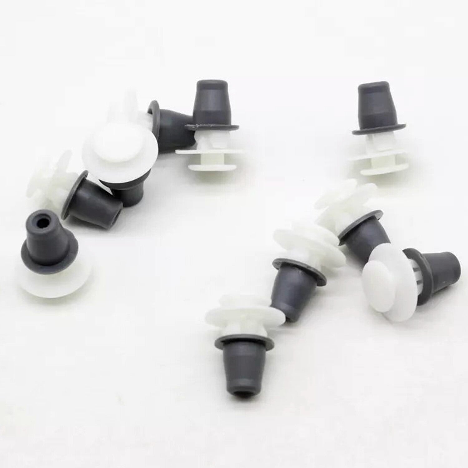 50pcs Plastic Trim Clip with Grommet for VW for Golf for Jetta for Passat Door Side Moulding