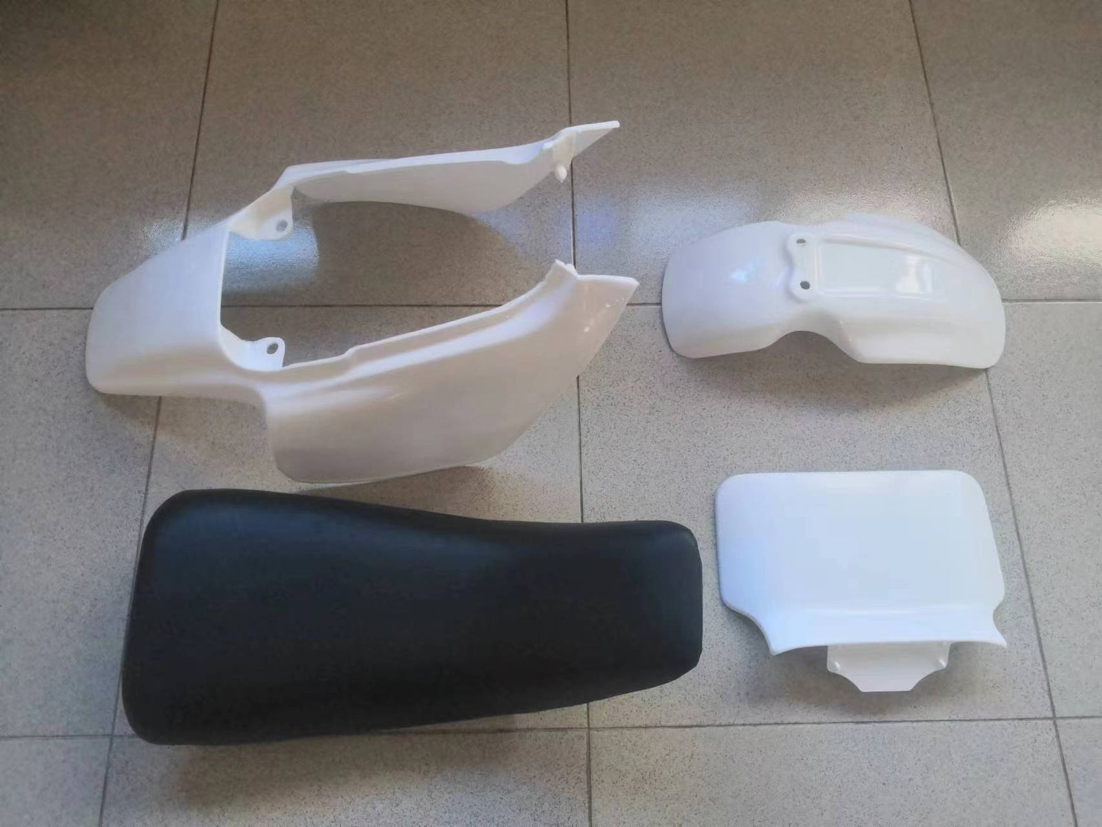 for HONDA Z50 PLASTIC KIT FRONT REAR FENDERS NUMBER PLATE 1988 - 1999 for SEAT