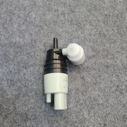 Windshield Washer Pump for Benz ML320 ML350 ML63 GL320 06-08 Q