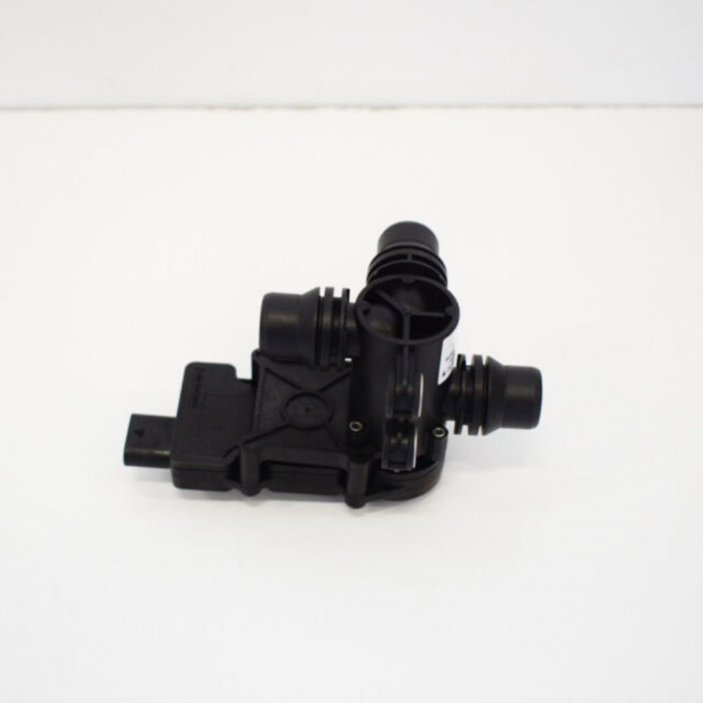 Variable frequency drive (VFD) valves are suitable for Mercedes-Benz CLS450, CLS53, AMG G550, G63, and AMG GLE450.
